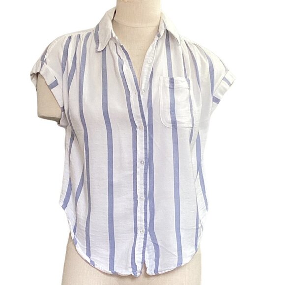 Japna Tops - Japna Short Sleeve Button-Up Striped Shirt Cotton Rayon Sz S Blue & White 72L